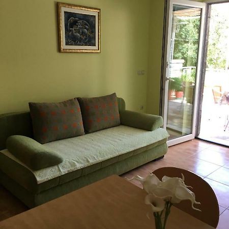 Ferienwohnung Apartman Tatjana Podgora Exterior foto